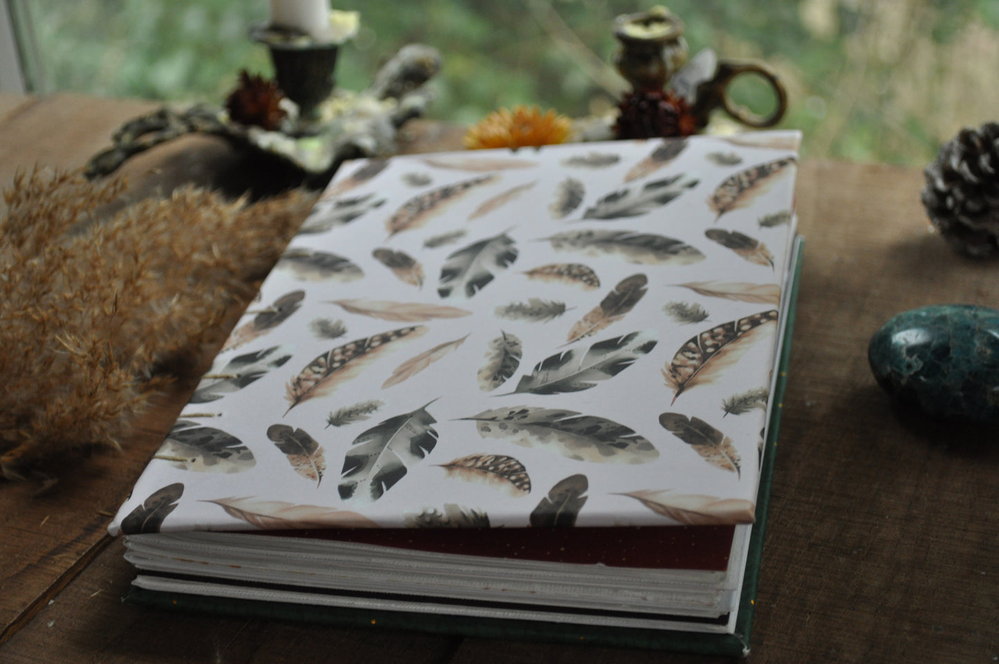 Carnet dessins / peinture / herbier "Plumes enchanteresses"