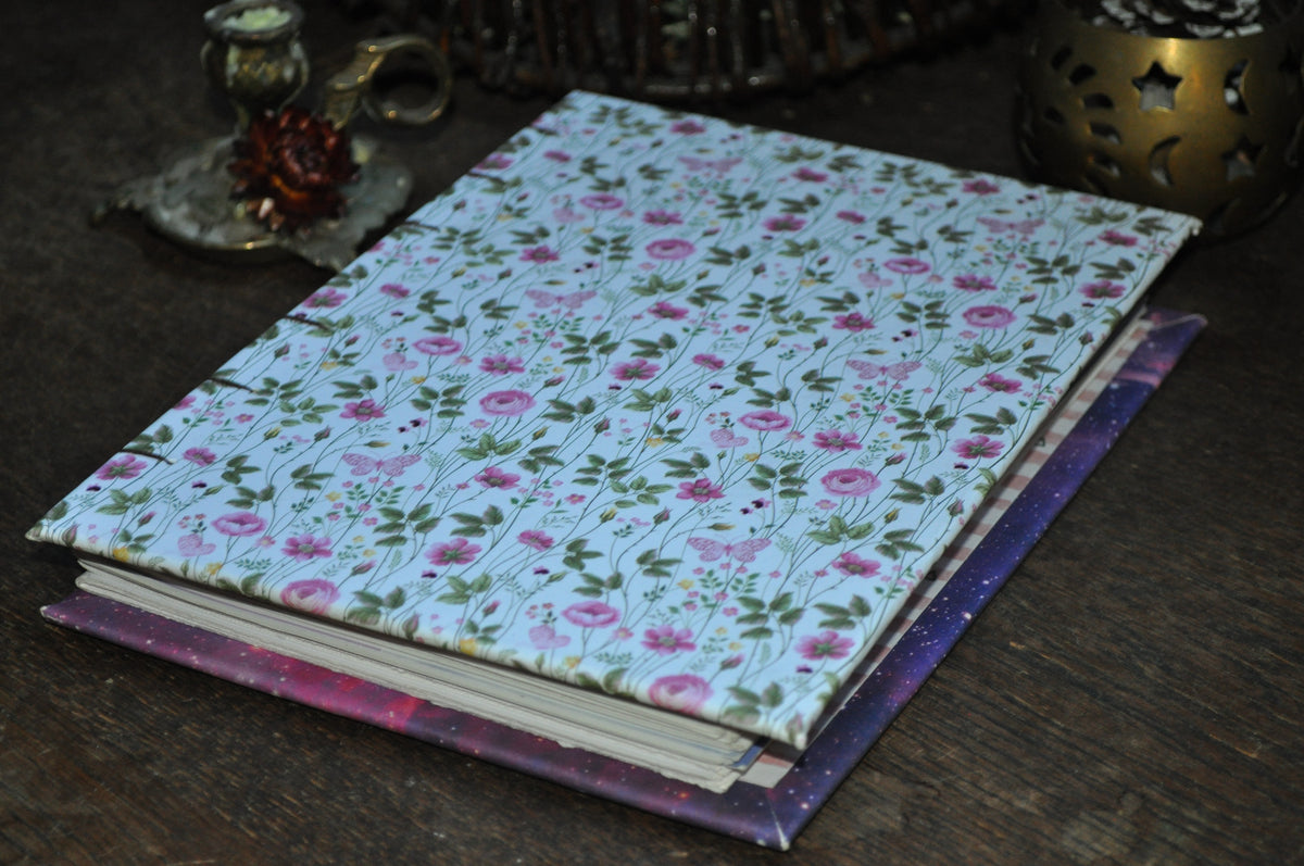 Carnet dessins / peinture / herbier "Lianes de fleurs"